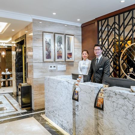 Conifer Grand Hotel Hanoi Bagian luar foto