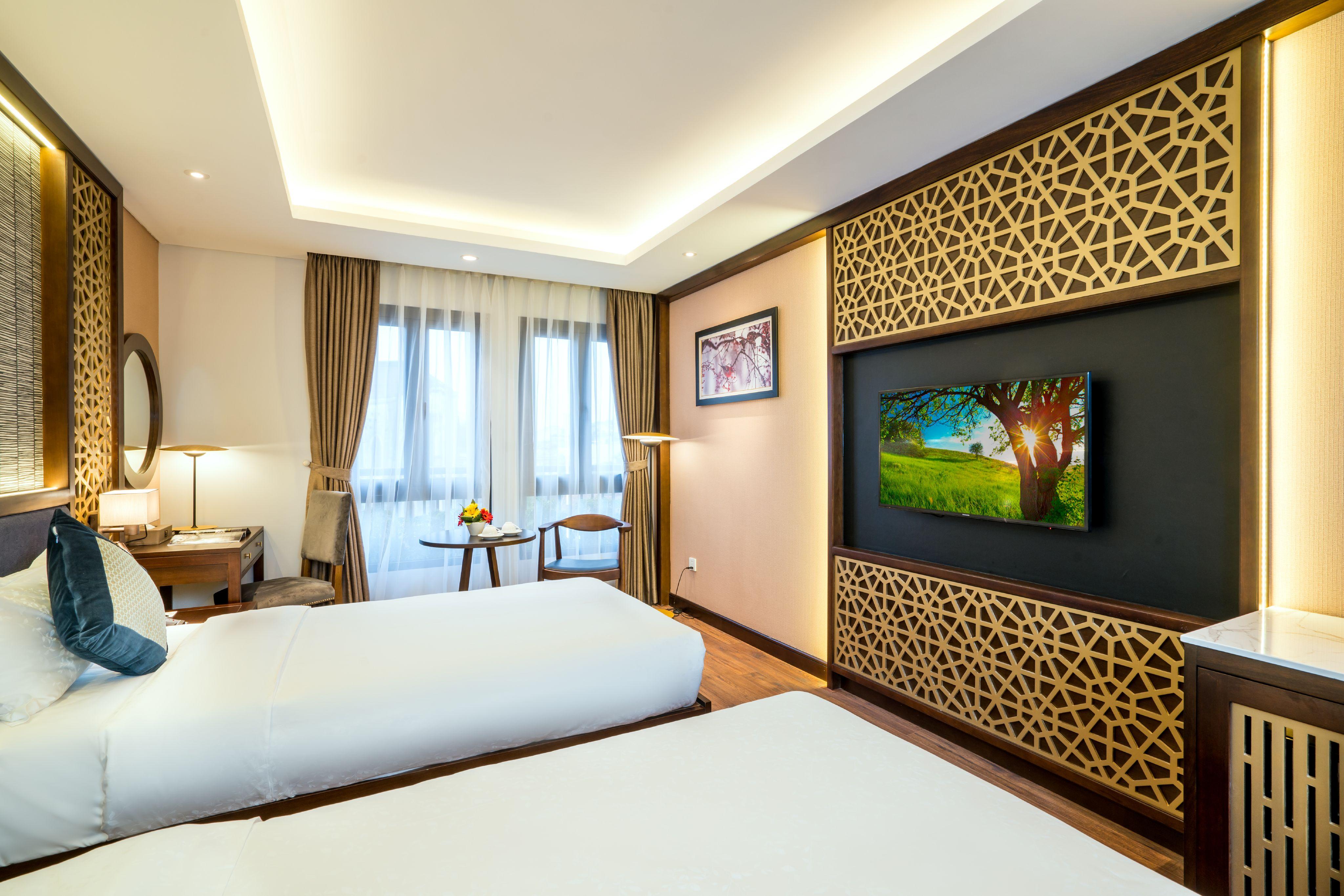 Conifer Grand Hotel Hanoi Bagian luar foto