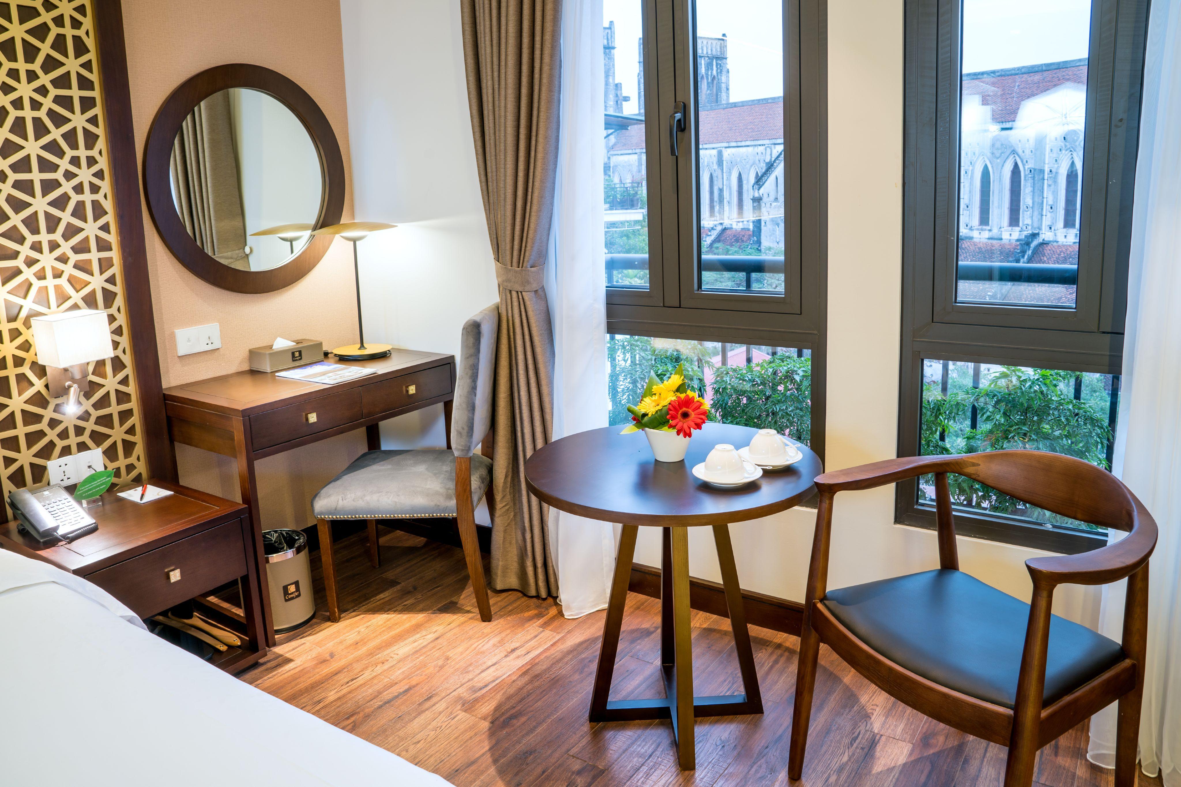 Conifer Grand Hotel Hanoi Bagian luar foto